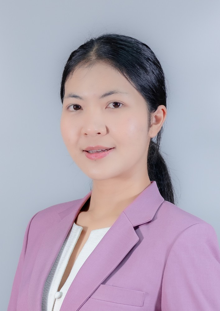 นางสาวปริญพร พิมพ์วงค์