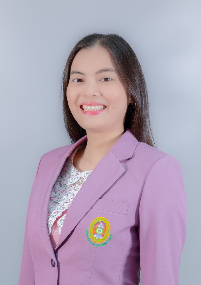 นางสาวเขมมุกดา หลวงนา