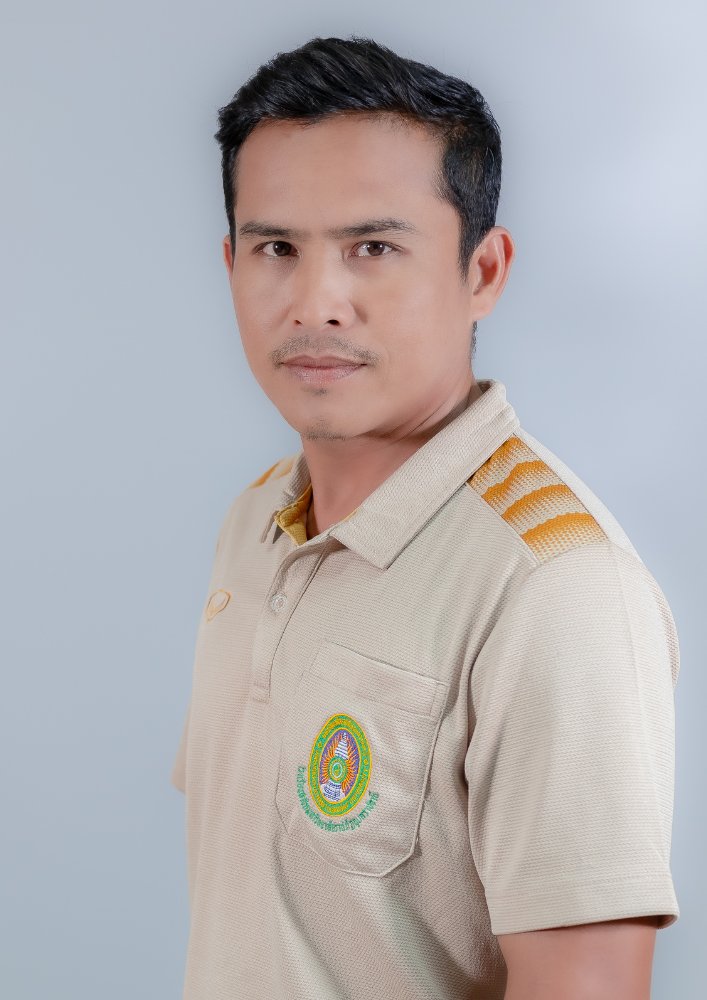 นายสุรศักดิ์ พิมพ์พัฒน์